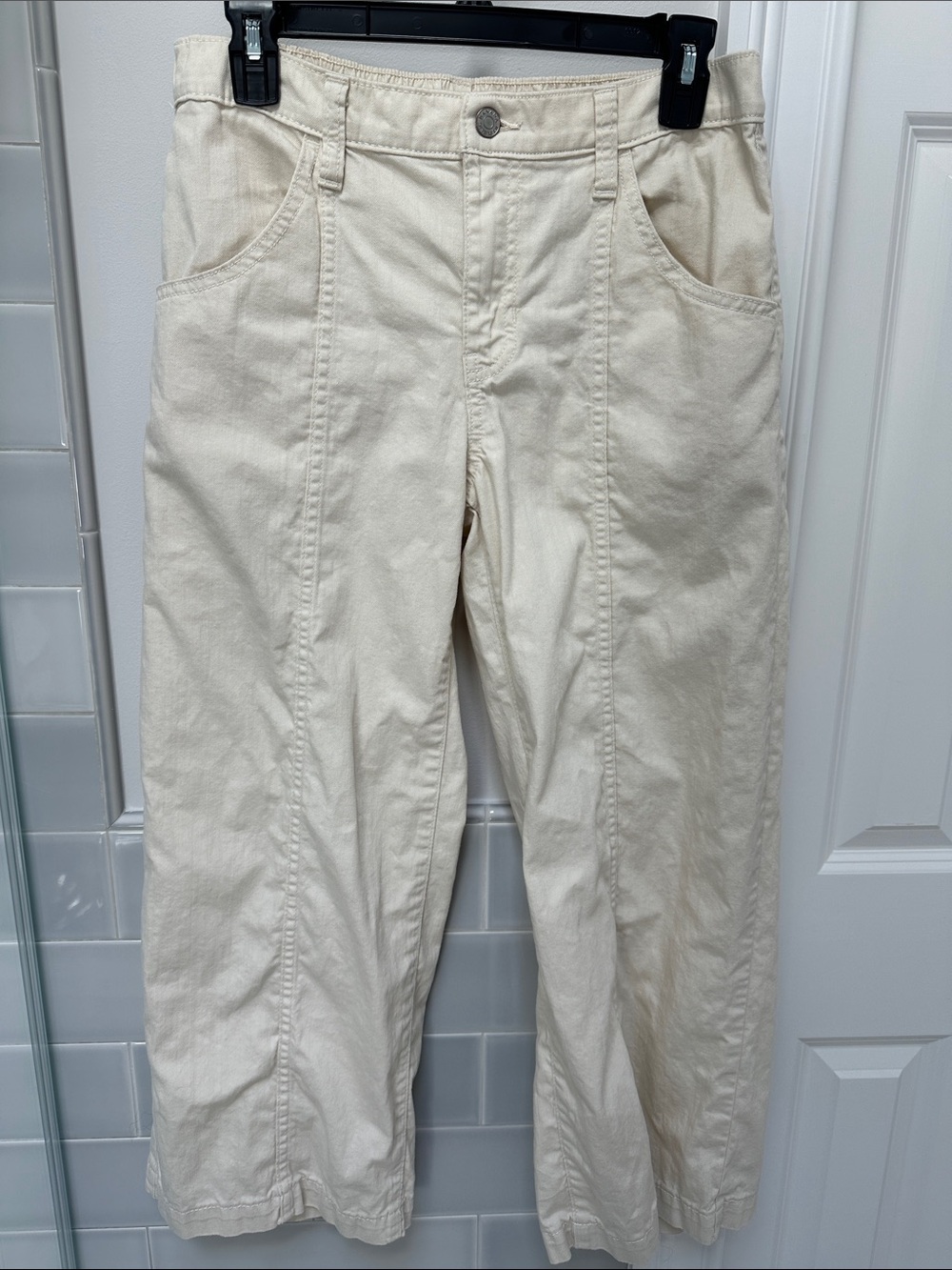 Banana Republic Cream Cropped Pants Sz small worn once